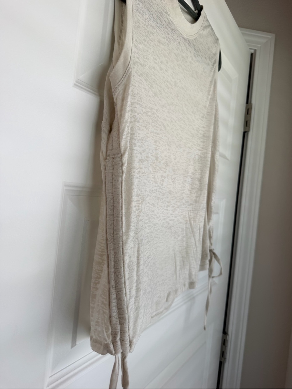 Lululemon Adjustable Tank - Picture 5 of 6